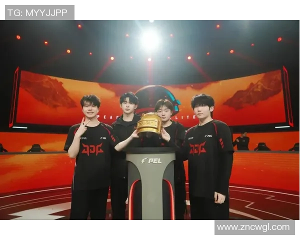 和平精英赛事分析:深入探讨JDG战队的盯防战术与策略 和平精英赛事分析:深入探讨JDG战队的盯防战术与策略