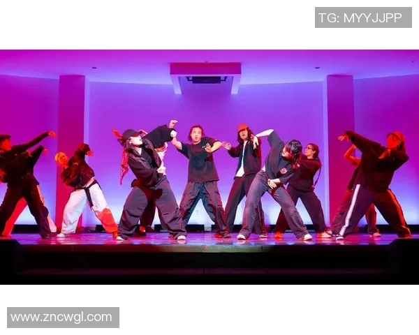 街舞战术解析成都街舞队如何构建高效反击体系