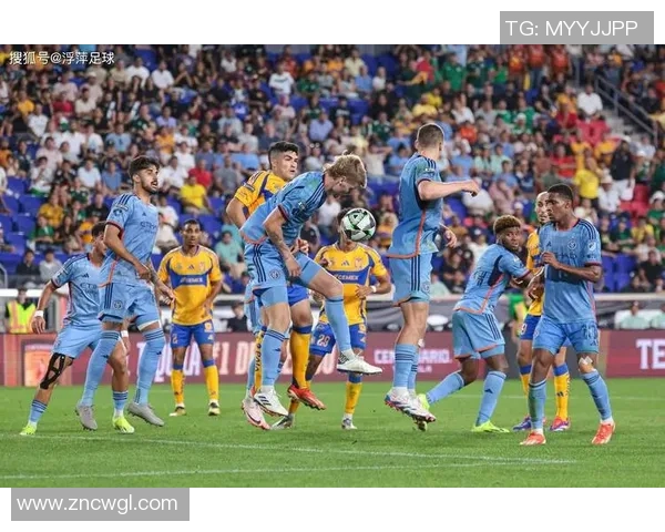 071河床与图库曼的精彩对决揭示足球战术与团队合作的完美结合