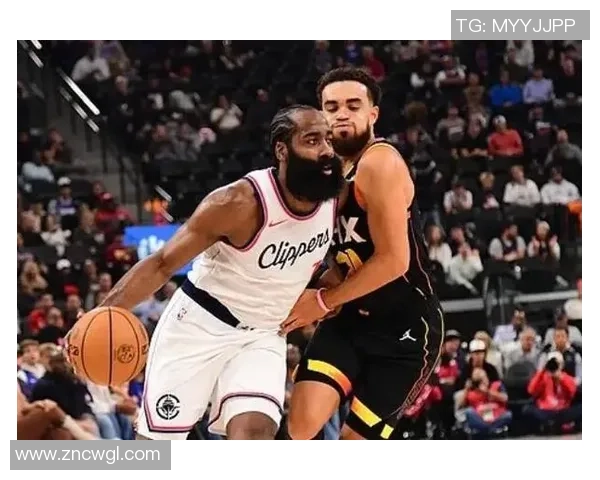 2020年火箭队与快船激战回顾：精彩瞬间与赛季影响分析